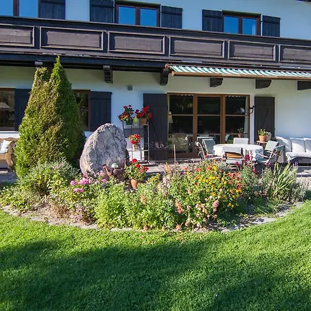 Гостьовий будинок Gasteiger 3*