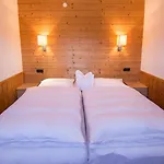 兰德咖斯特格旅馆